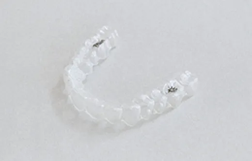 マウスピース型矯正装置