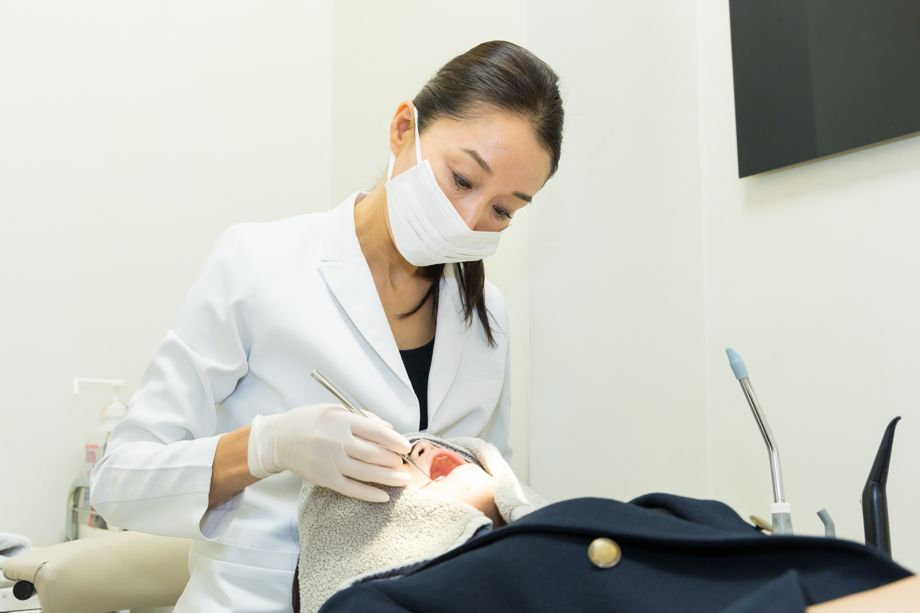 ダイレクトボンディング - 審美治療や矯正治療なら恵比寿歯科のアンチエイジングデンタルクリニック恵比寿